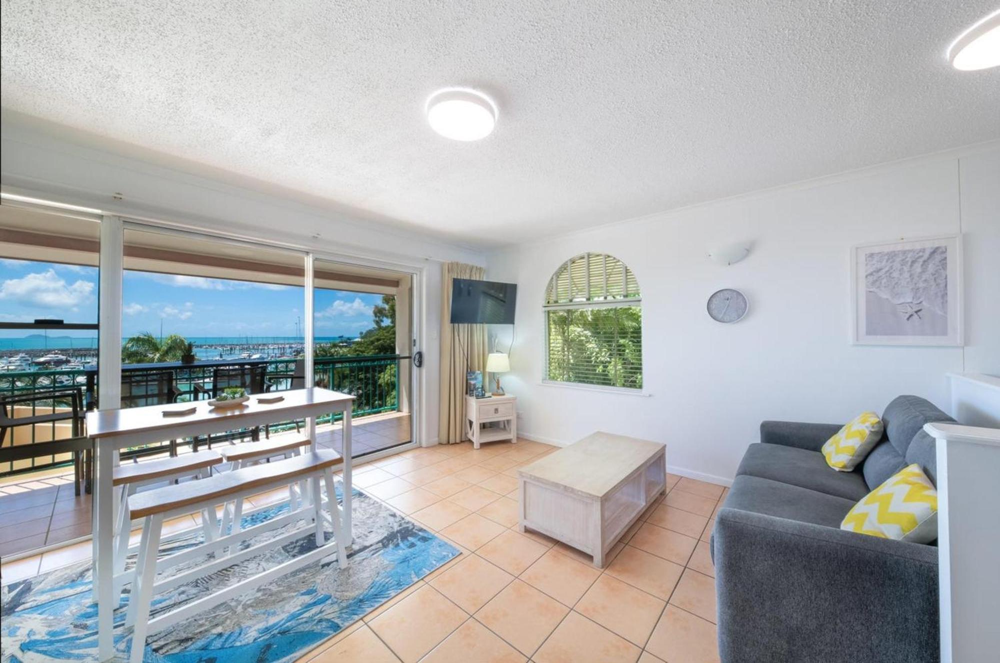 Shingley Beach Resort - Whitsundays Airlie Beach Eksteriør billede